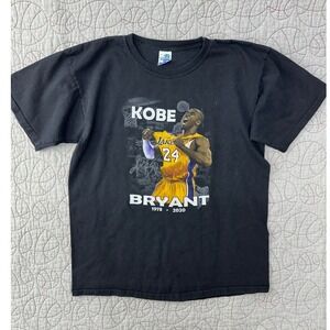 Thessh Kobe Bryant T-Shirt Black Lakers Memorial Graphic / Men's XL
